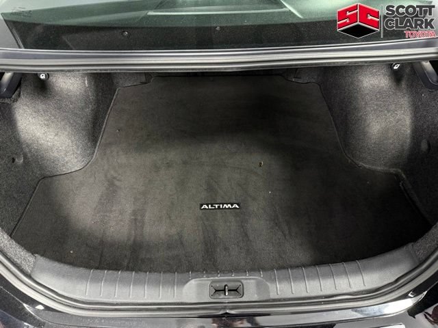 Used 2020 Nissan Altima 2.5 SR w/ Premium Package FWD image 25