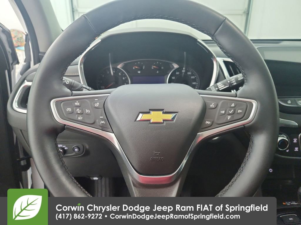 Used 2023 Chevrolet Equinox Premier image 13