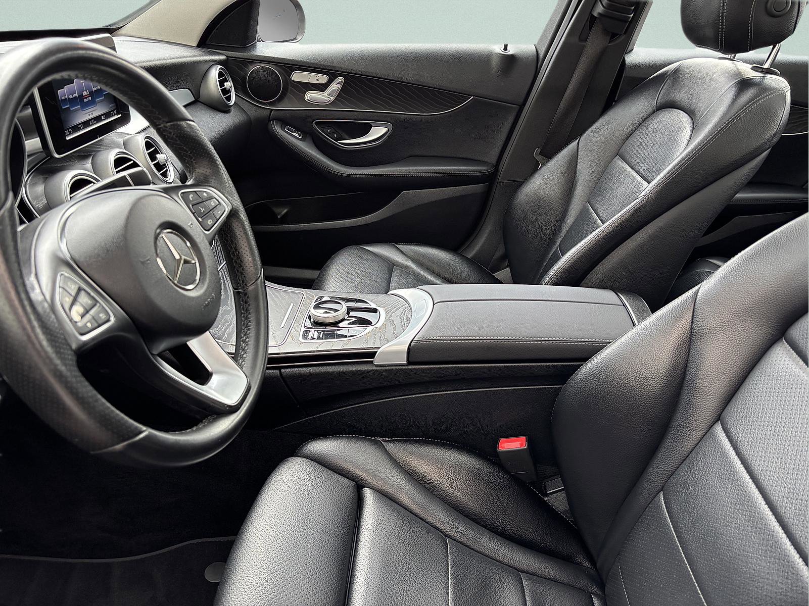 Used 2017 Mercedes-Benz C 300 4MATIC image 14