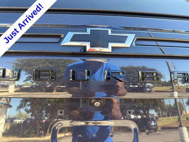 Used 2024 Chevrolet Suburban RST w/ Luxury Package AWD/4WD image 19