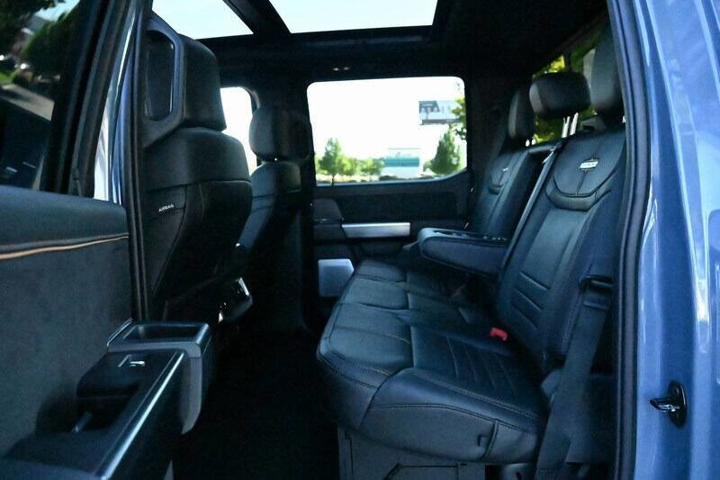 Used 2023 Ford F350 Platinum image 34
