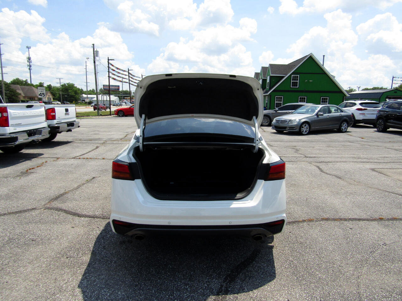 Used 2021 Nissan Altima 2.5 SR w/ SR Premium Package image 23