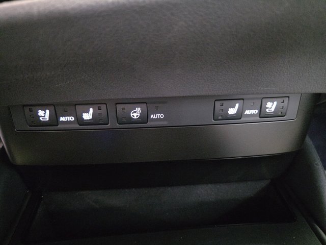 Certified 2025 Lexus ES 300h w/ Premium Package image 24