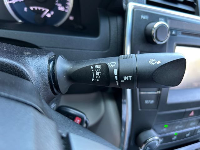 Used 2016 Toyota Camry LE FWD image 20