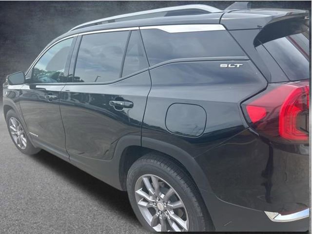 Used 2024 GMC Terrain SLT FWD image 23
