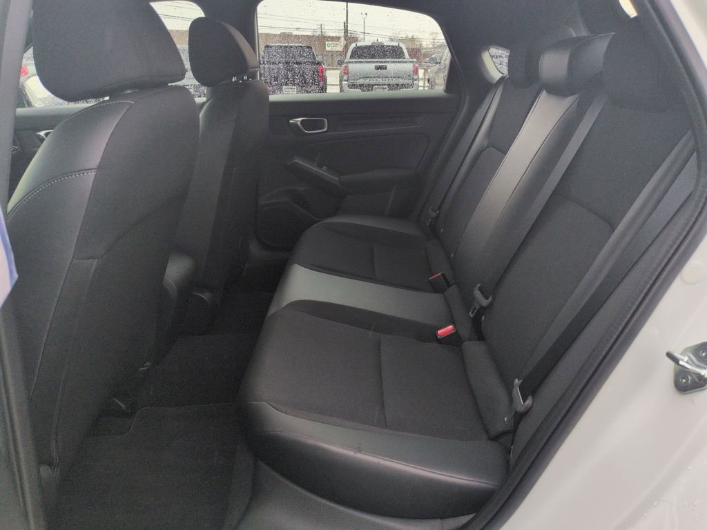 Used 2023 Honda Civic Sport image 25