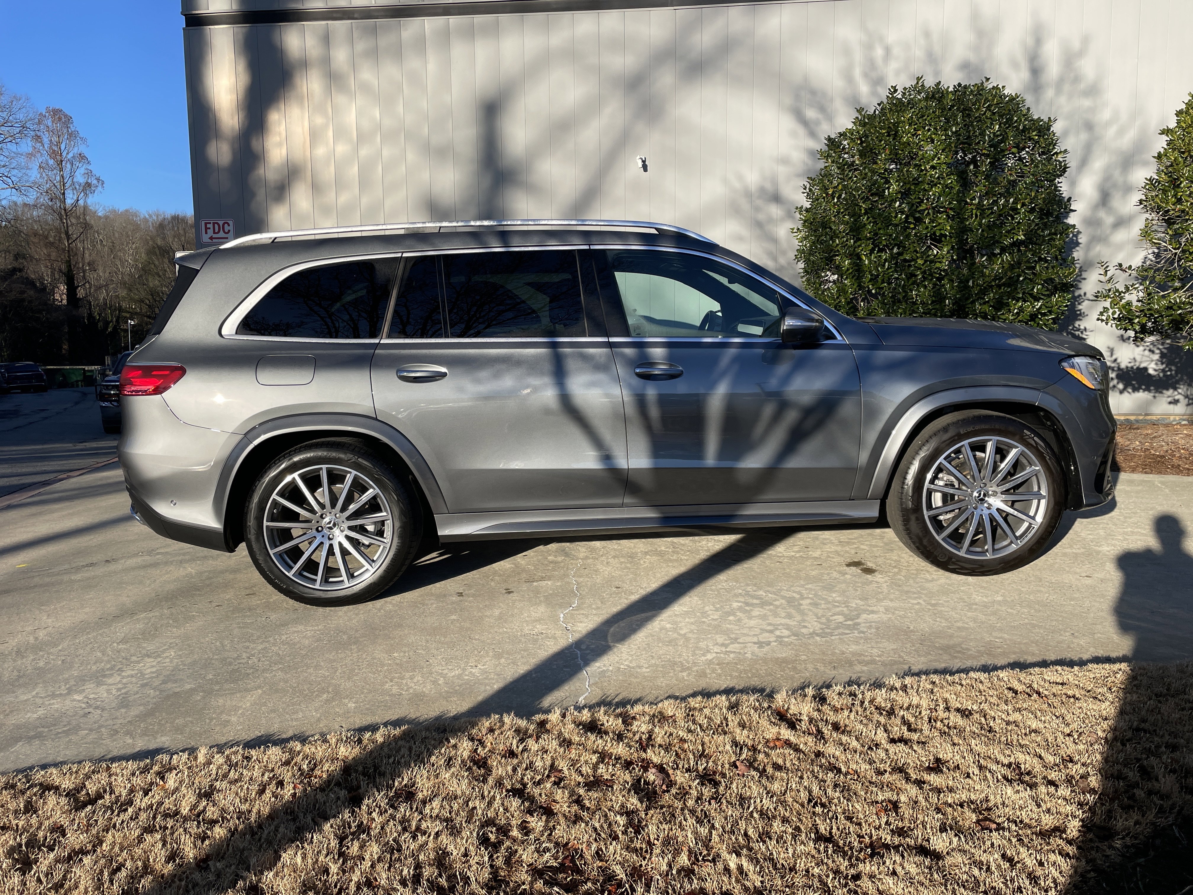 Certified 2025 Mercedes-Benz GLS 450 4MATIC image 5