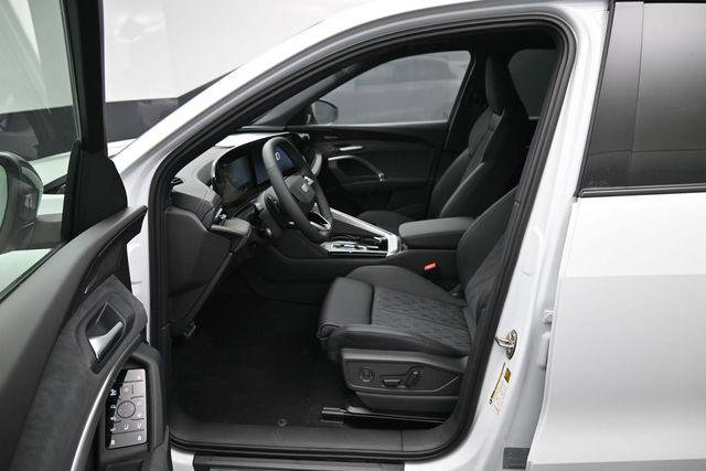 New 2026 Audi SQ5 Premium Plus AWD/4WD image 9