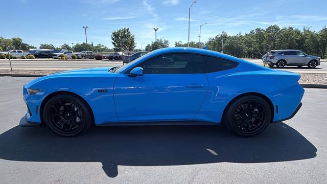 Used 2025 Ford Mustang GT RWD image 8