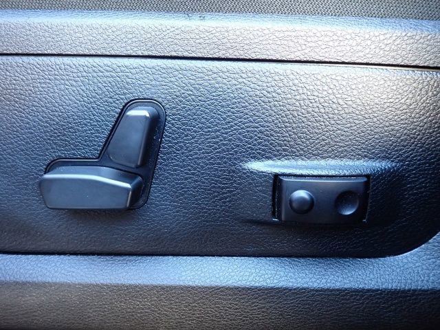 Certified 2022 RAM 1500 Classic Warlock w/ Electronics Group image 19