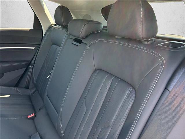 Used 2024 Audi Q8 e-tron Premium Plus w/ Premium Plus Package AWD/4WD image 14