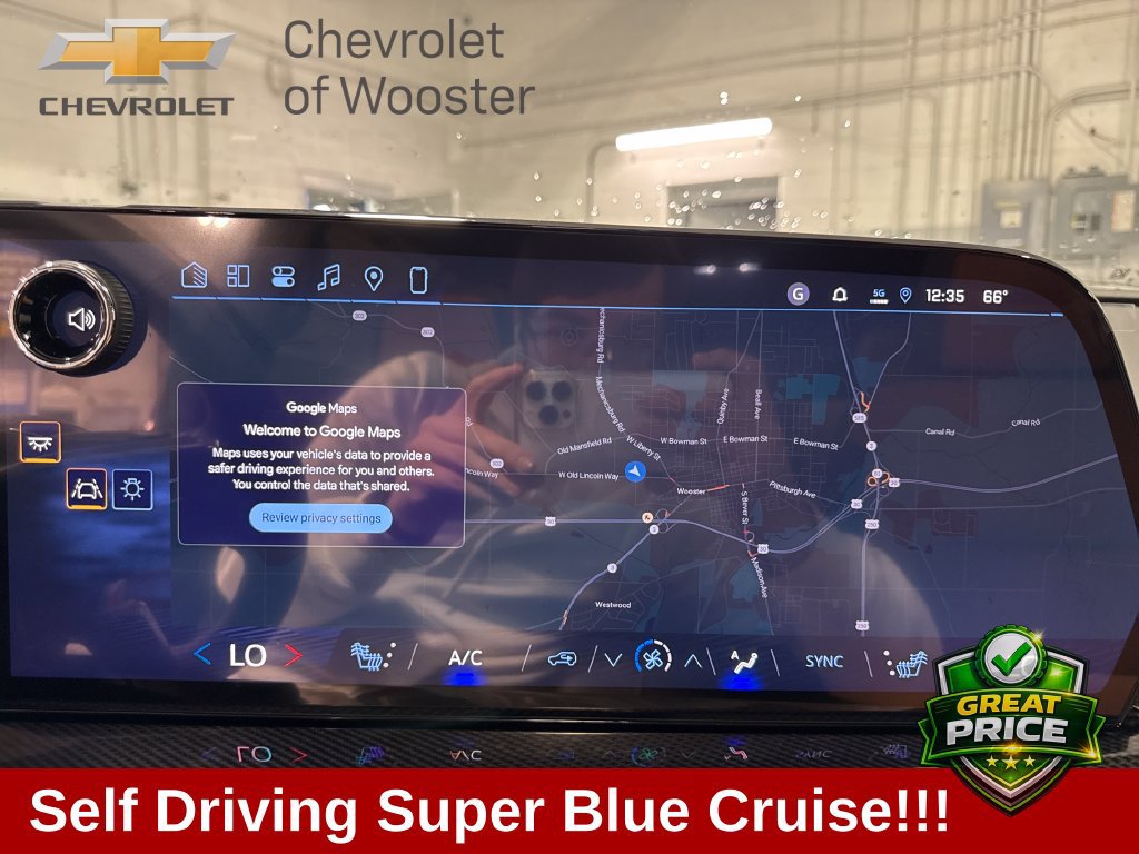 New 2027 Chevrolet Traverse Z71 w/ Enhanced Driving Package AWD/4WD image 16