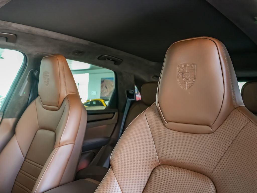 Certified 2023 Porsche Cayenne GTS image 17