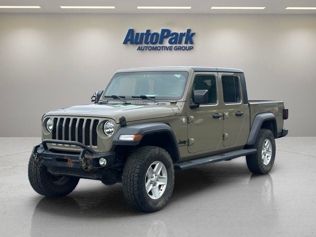 Used 2020 Jeep Gladiator Sport w/ Quick Order Package 24S AWD/4WD image 3