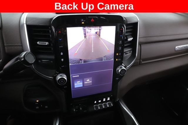 Used 2025 RAM 2500 Laramie AWD/4WD image 26