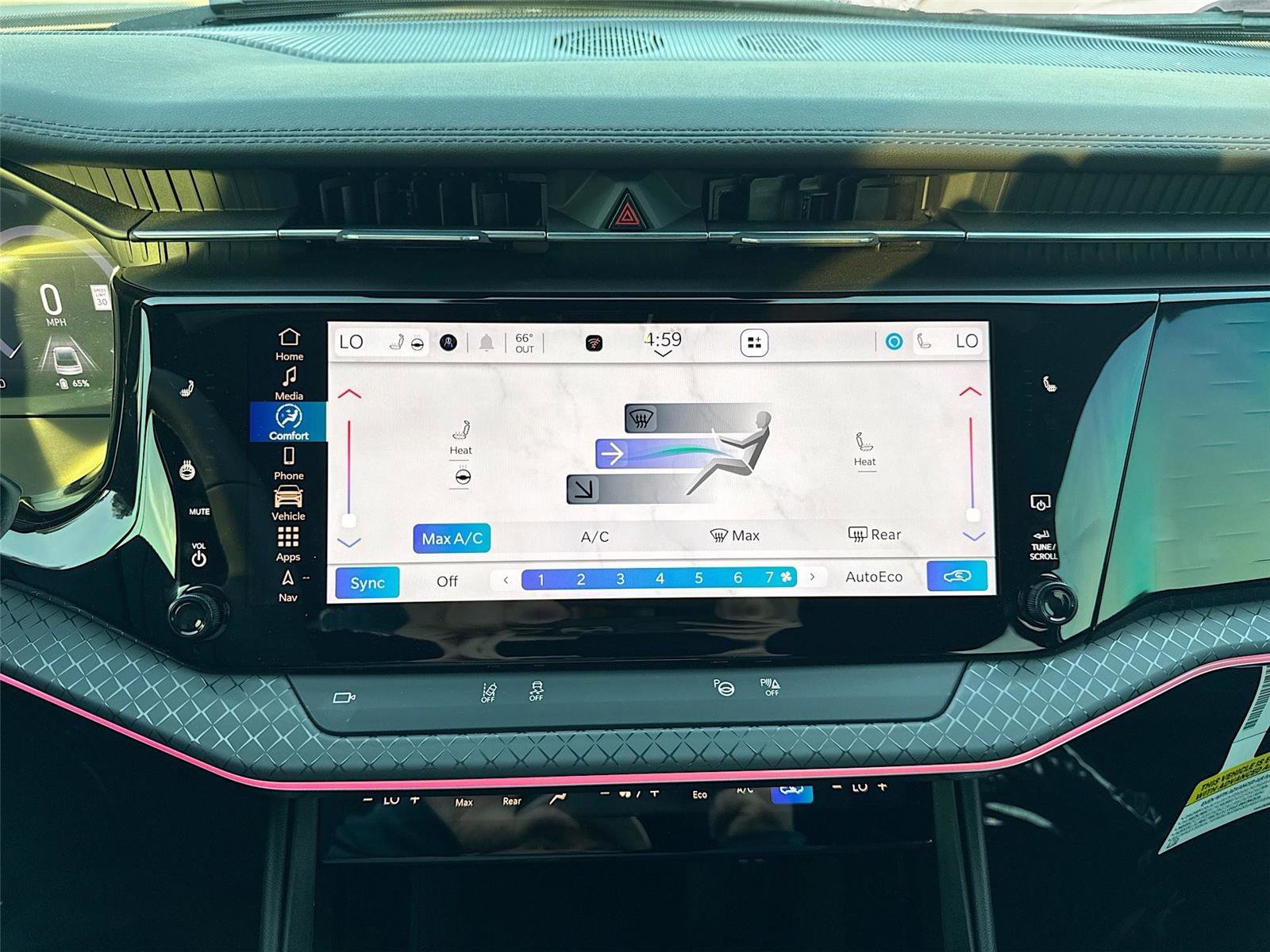 Used 2025 Jeep Wagoneer S Limited image 16