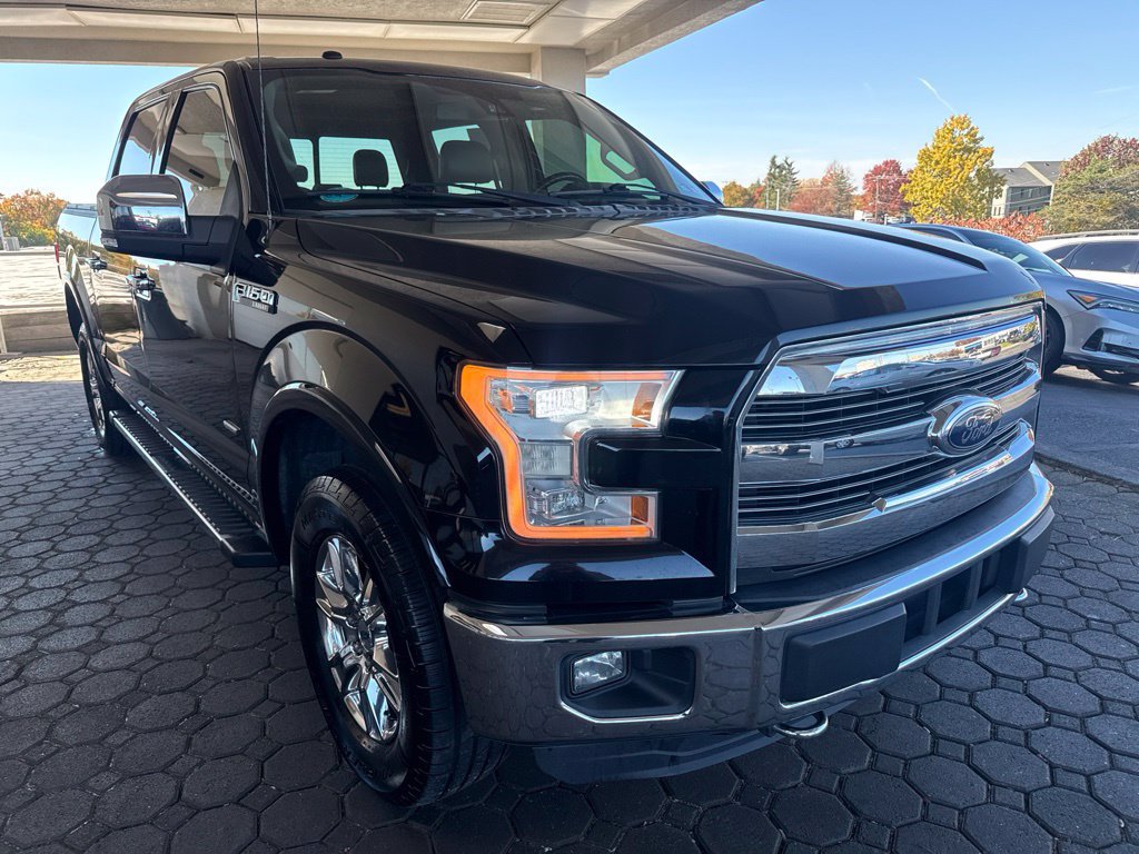 Used 2016 Ford F150 Lariat w/ Equipment Group 502A Luxury AWD/4WD image 4
