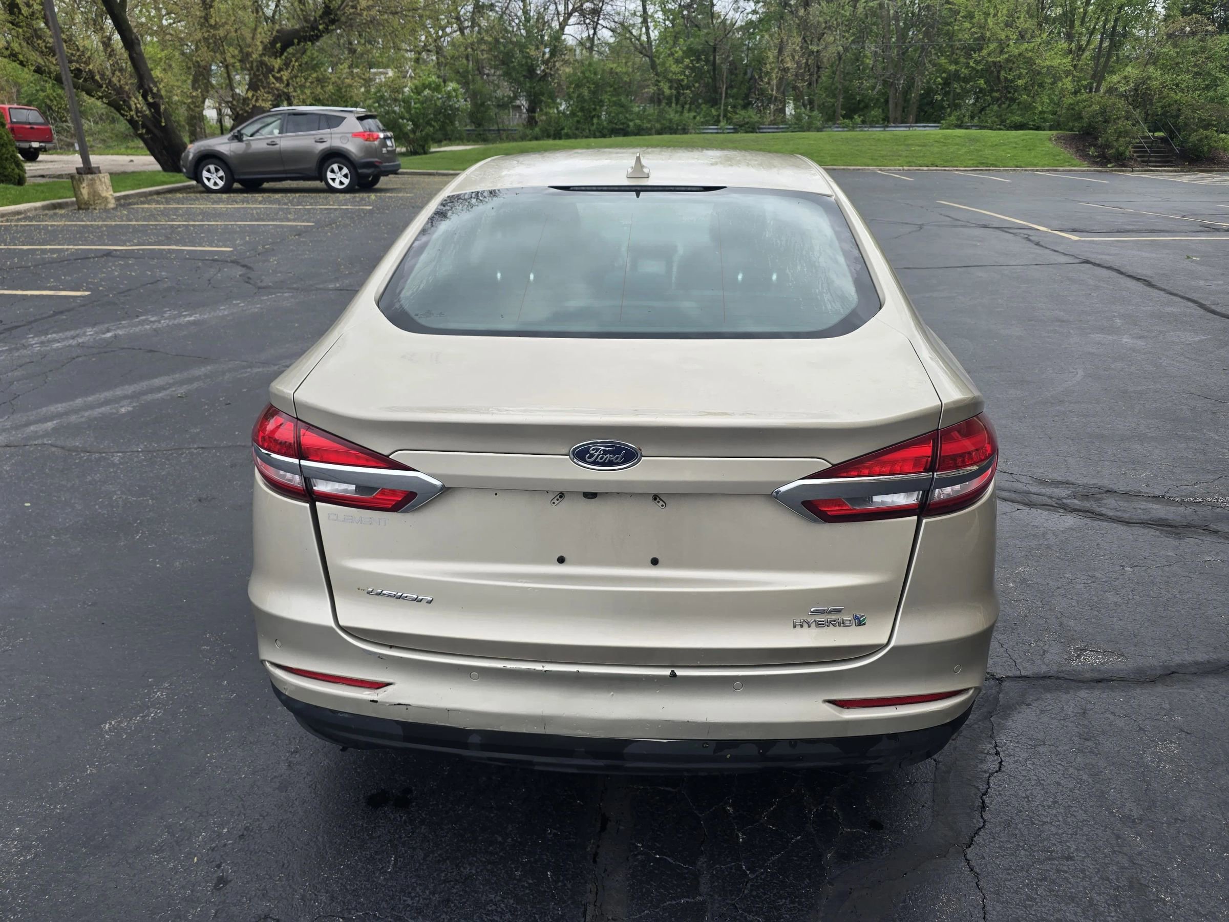 Used 2019 Ford Fusion SE FWD image 18