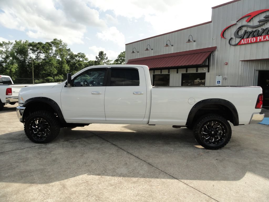 Used 2016 RAM 2500 SLT AWD/4WD image 3