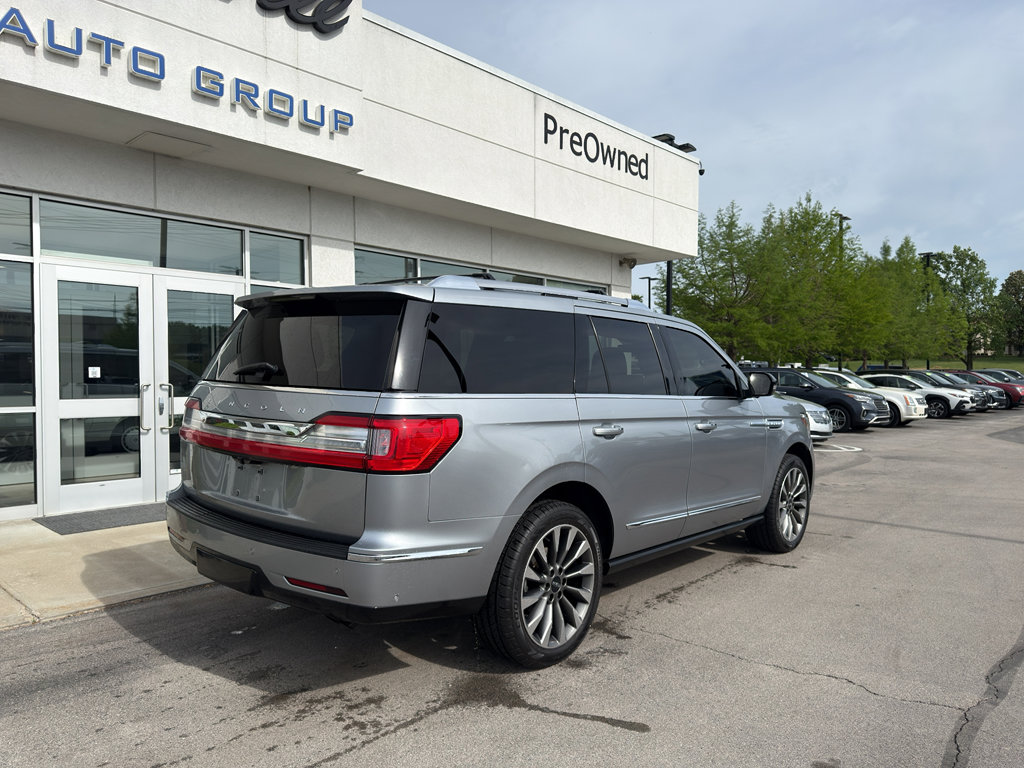 Used 2020 Lincoln Navigator Reserve w/ Luxury Package AWD/4WD image 3