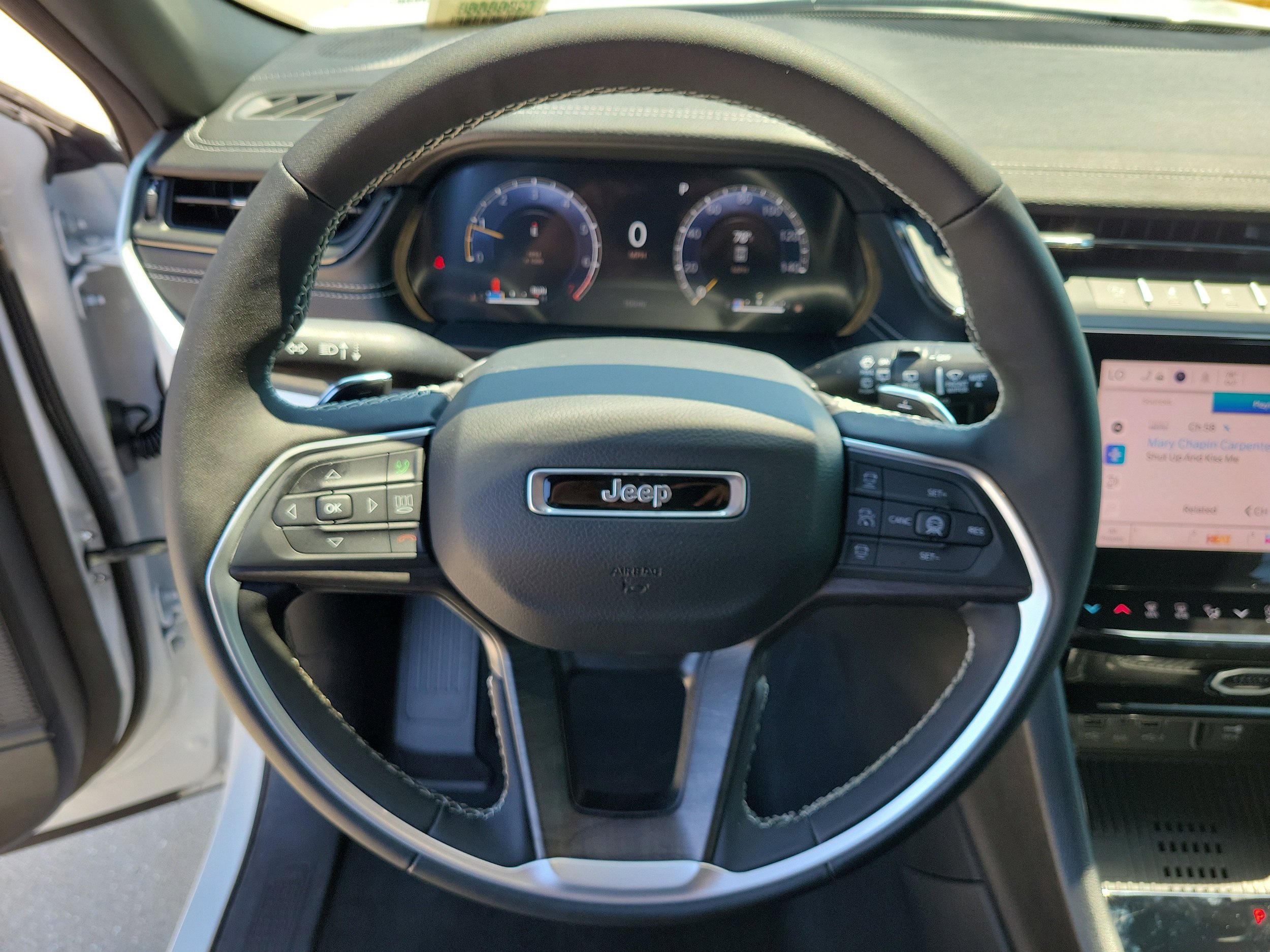 New 2026 Jeep Grand Cherokee Altitude RWD image 19