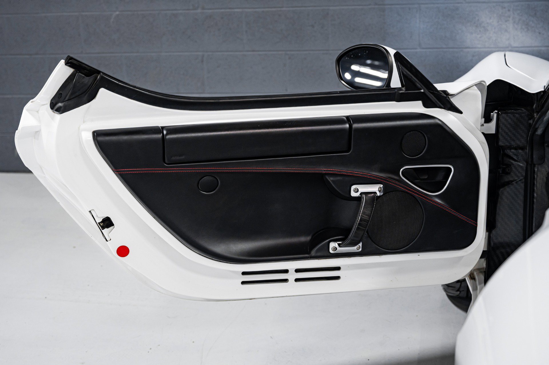 Used 2018 Alfa Romeo 4C Spider RWD image 15