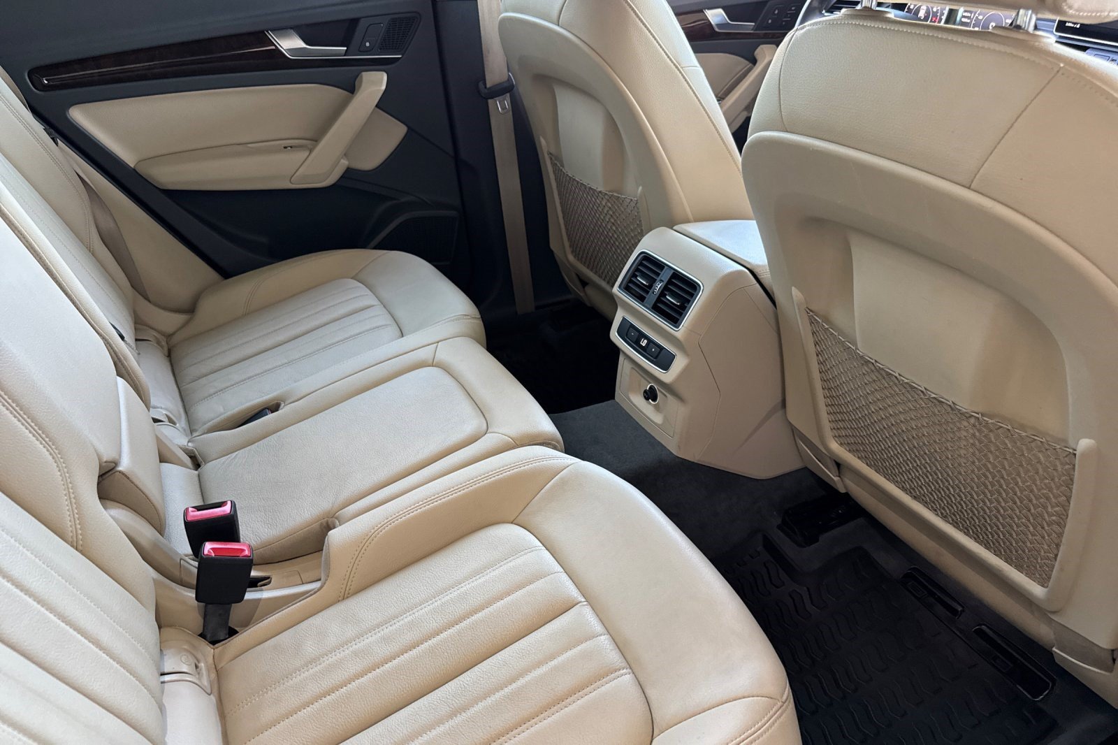 Used 2018 Audi Q5 2.0T Premium Plus w/ Premium Plus Package AWD/4WD image 34