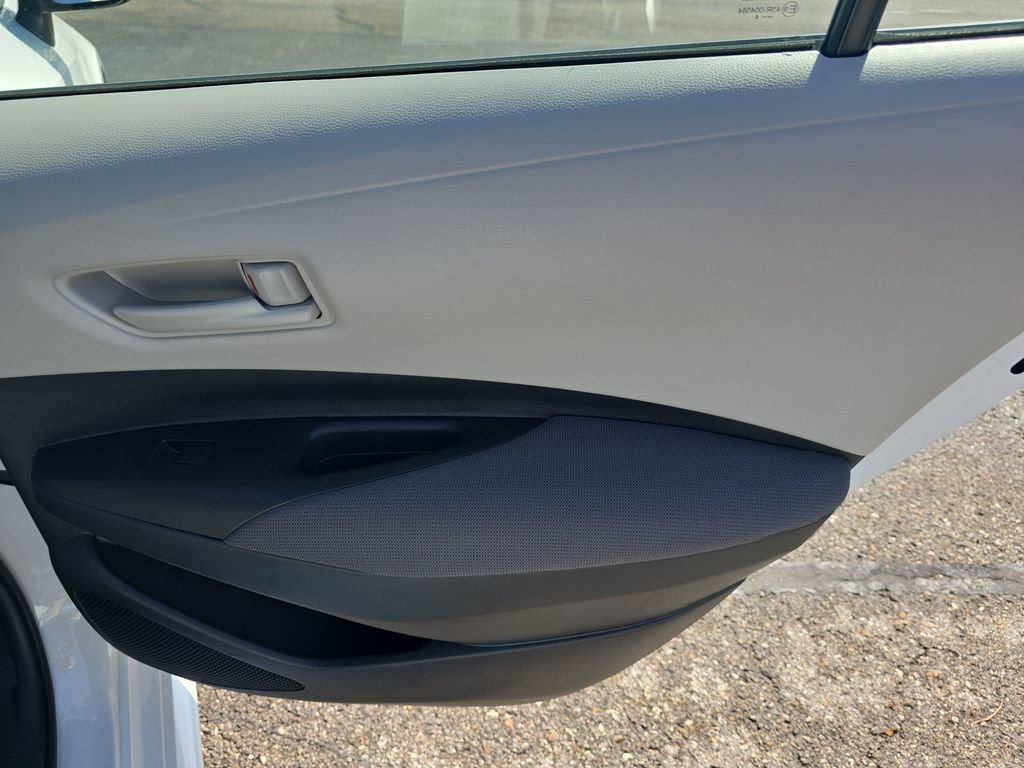 Used 2026 Toyota Corolla LE FWD image 13