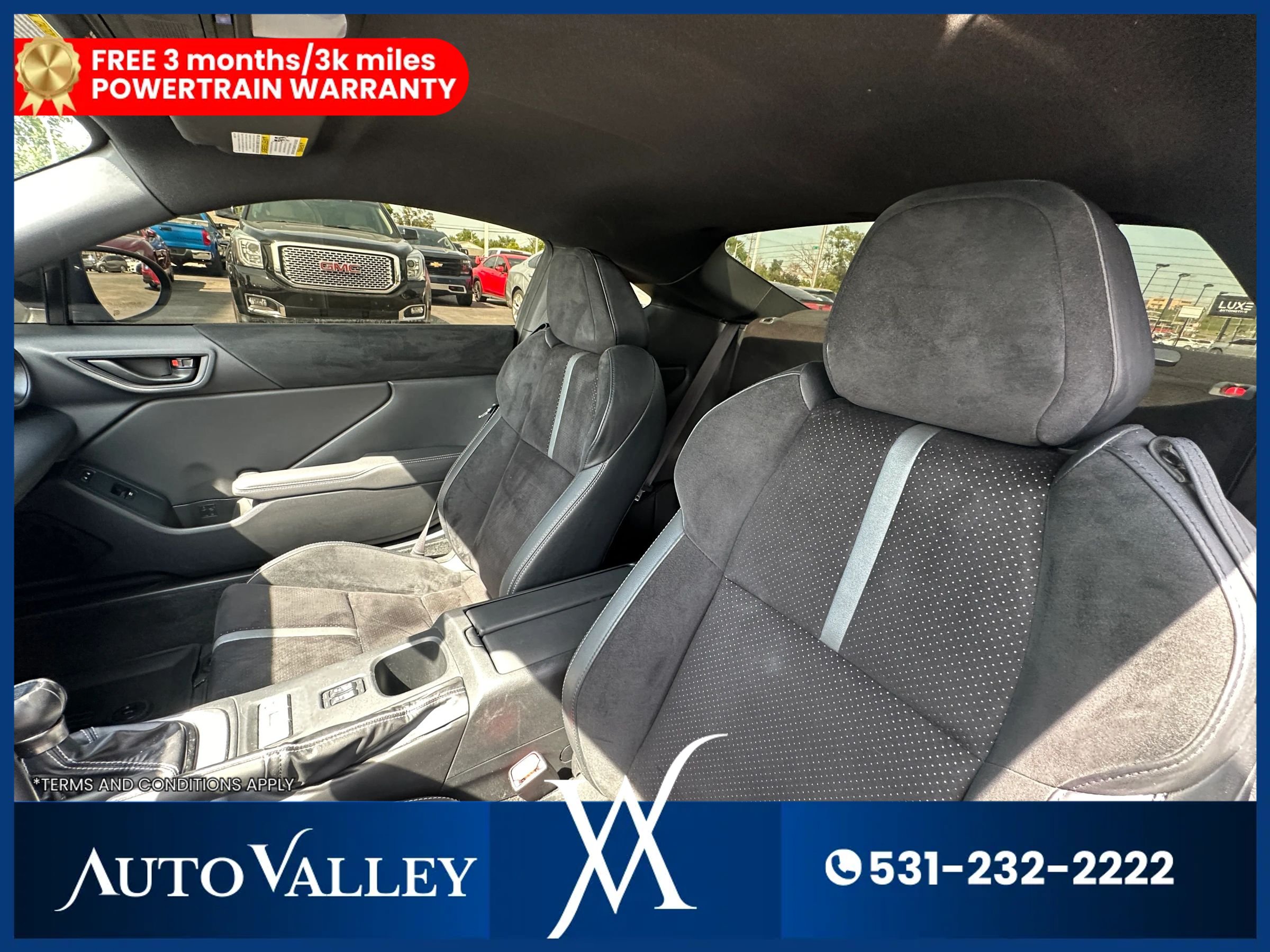 Used 2025 Toyota GR86 Premium w/ ALL Weather Mat Package (TMS) RWD image 14