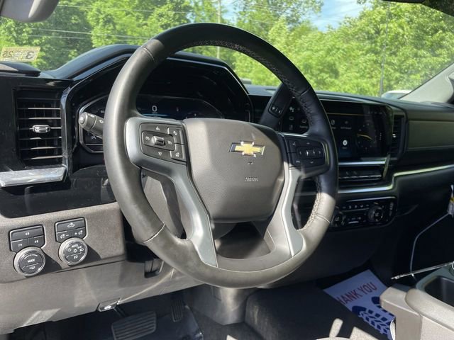 Used 2024 Chevrolet Silverado 3500 LT w/ Convenience Package AWD/4WD image 14