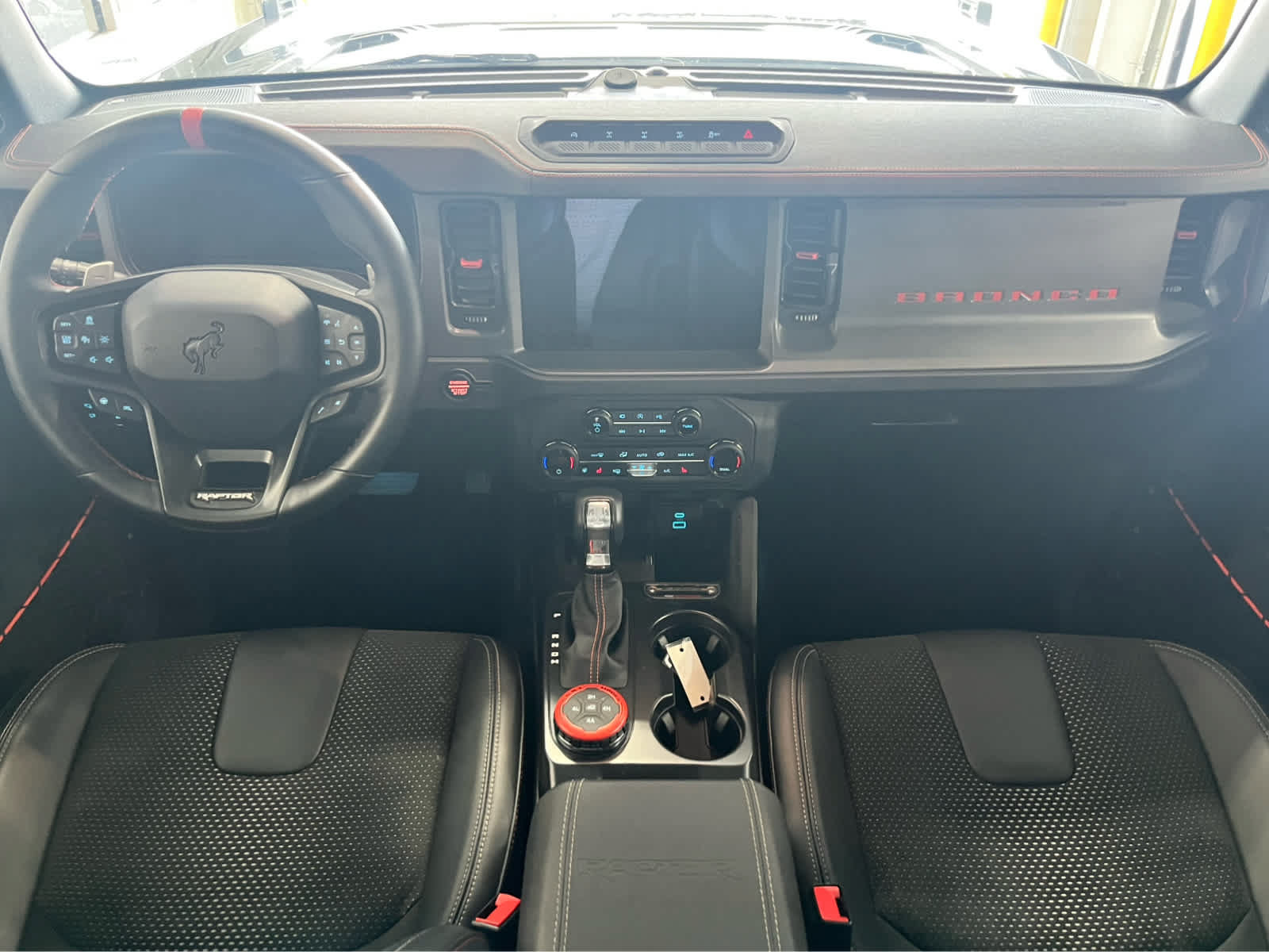Certified 2025 Ford Bronco Raptor AWD/4WD image 6