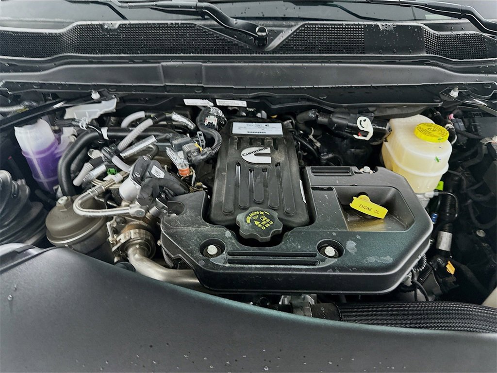 New 2025 RAM 3500 Laramie image 18