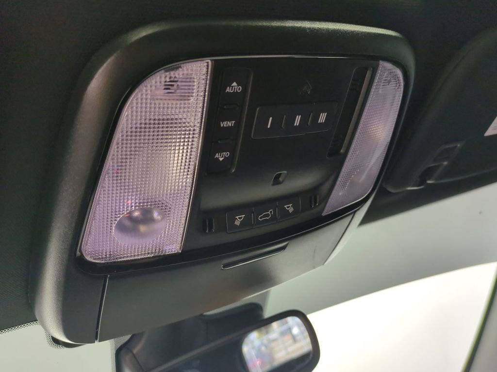 Used 2023 Dodge Durango R/T image 26