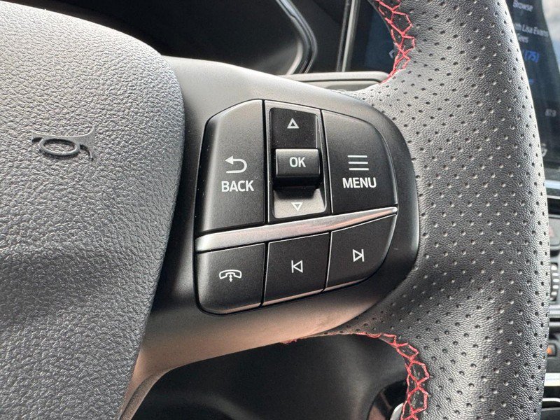 Used 2024 Ford Escape ST-Line w/ Tech Pack #1 FWD image 17