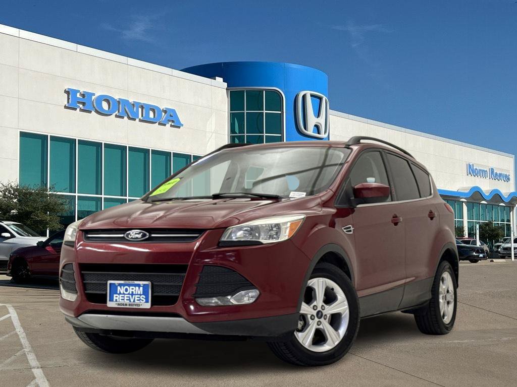 Used 2016 Ford Escape SE w/ Equipment Group 201A FWD image 1