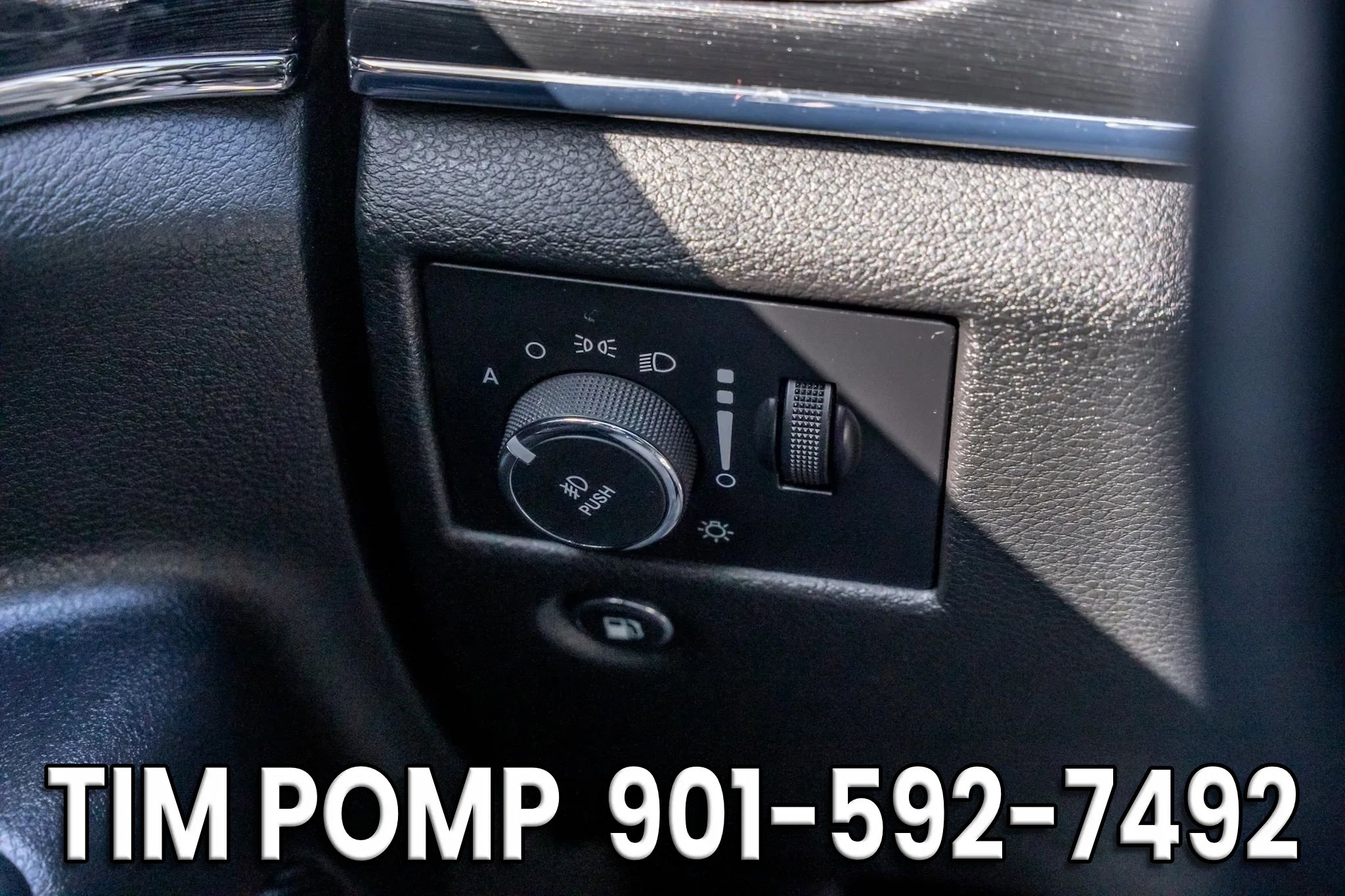 Used 2017 Jeep Grand Cherokee Trailhawk w/ Trailhawk Luxury Group image 30