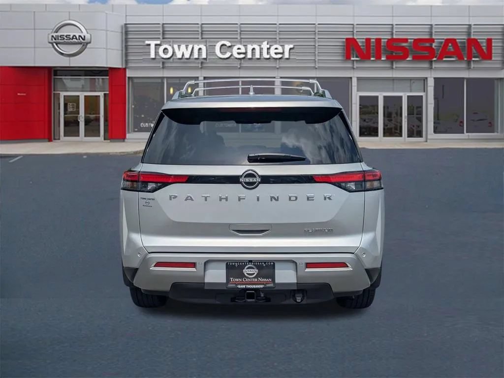 Certified 2025 Nissan Pathfinder Platinum w/ Cargo Package FWD image 6