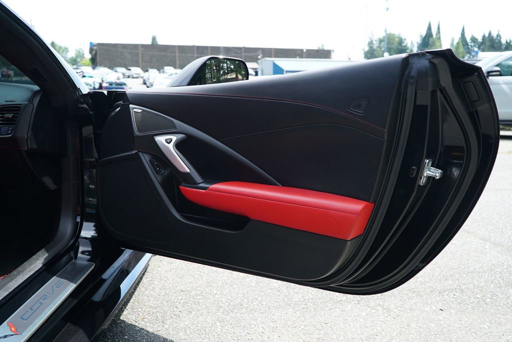 Used 2017 Chevrolet Corvette Grand Sport RWD image 31