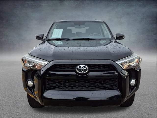 Used 2019 Toyota 4Runner SR5 Premium AWD/4WD image 2