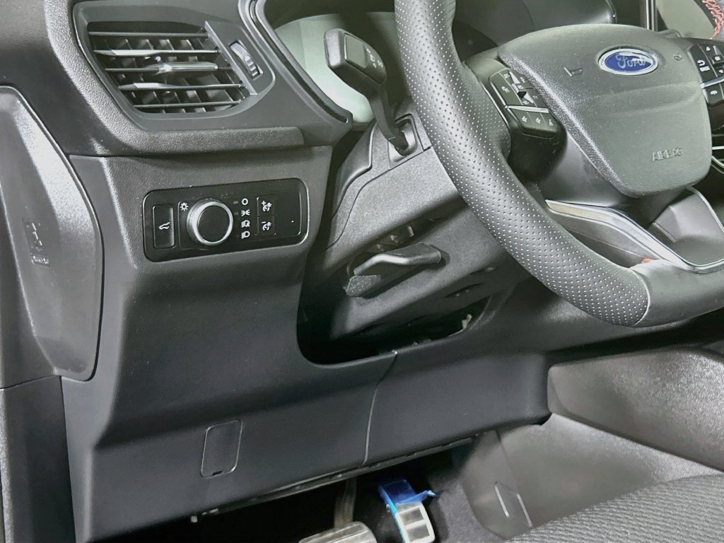 Certified 2023 Ford Escape ST-Line w/ Tech Pack #1 AWD/4WD image 10