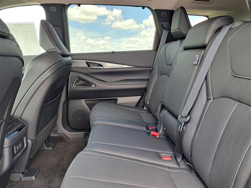 New 2026 INFINITI QX60 Pure w/ Cargo Package image 8