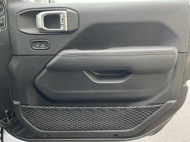 Used 2020 Jeep Wrangler Unlimited Sahara w/ Cold Weather Group image 24