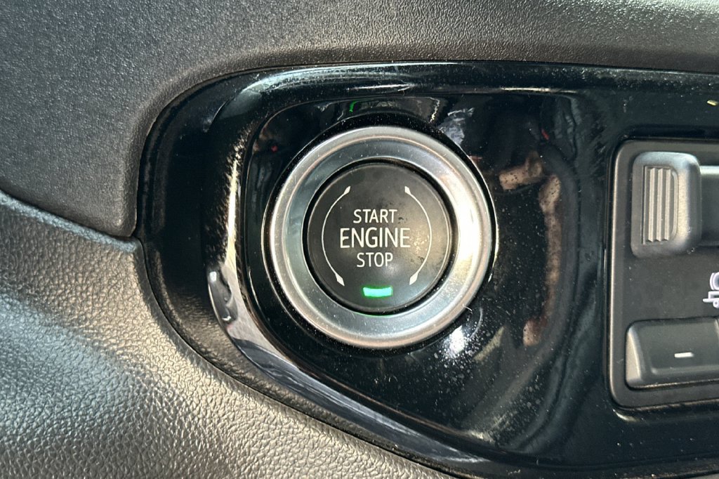 Used 2025 GMC Sierra 1500 Elevation AWD/4WD image 24