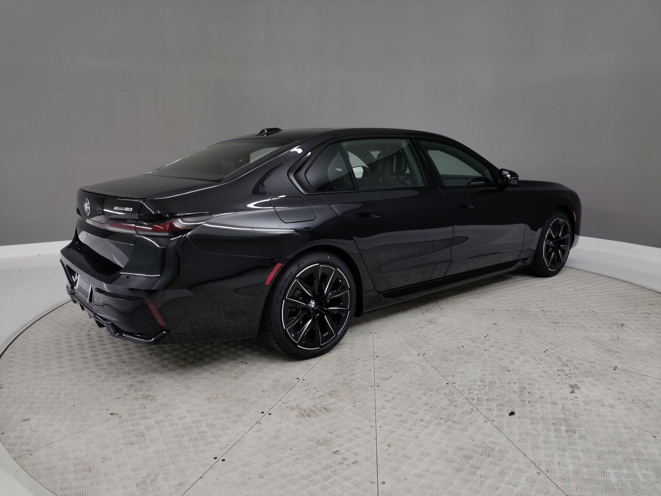 New 2025 BMW i7 xDrive60 w/ Premium Package image 6