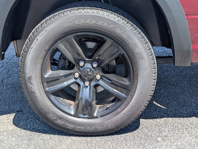 Used 2024 RAM 1500 Warlock AWD/4WD image 9