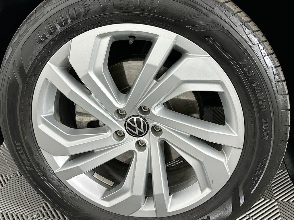 Used 2021 Volkswagen Atlas SE w/ Panoramic Sunroof Package image 33