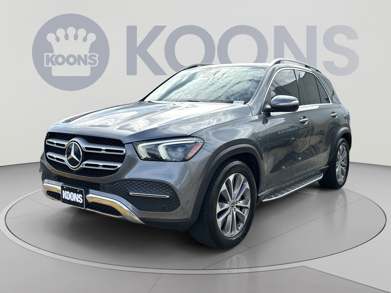 Used 2022 Mercedes-Benz GLE 350 4MATIC w/ Premium Package image 1
