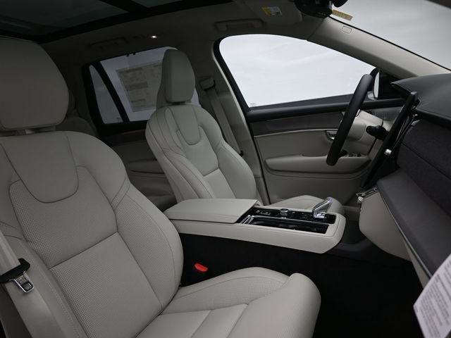 New 2026 Volvo XC90 T8 Ultra w/ Protection Package Premier AWD/4WD image 39