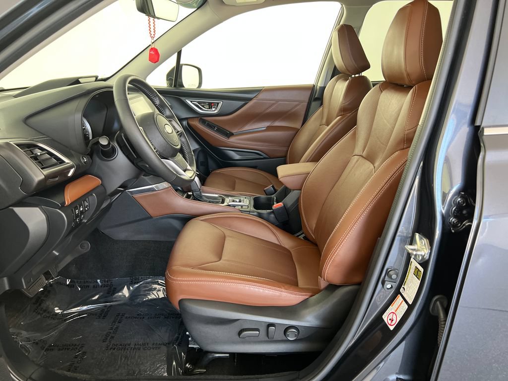 Used 2019 Subaru Forester Touring AWD/4WD image 11