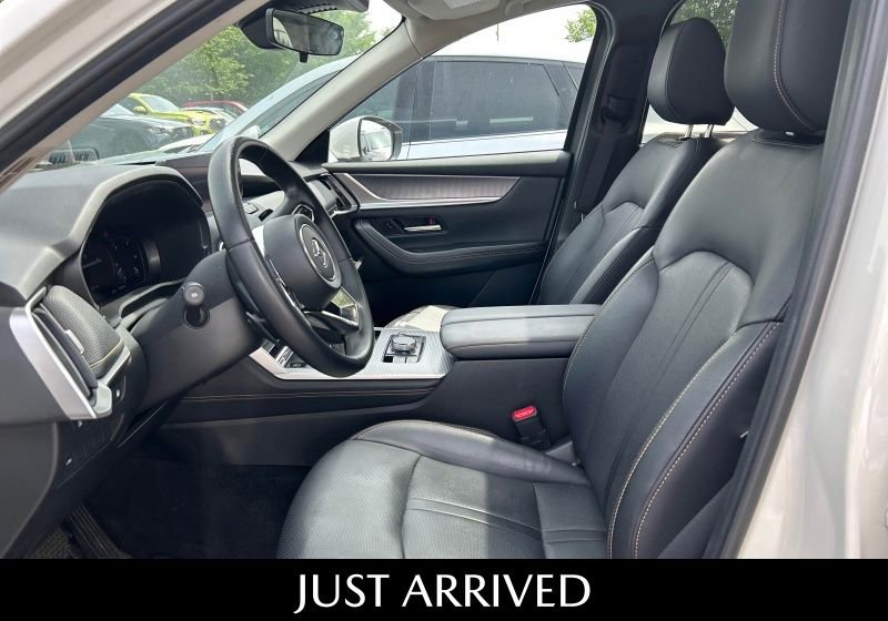 Used 2024 MAZDA CX-90 Plug-In Hybrid w/ Preferred AWD/4WD image 9